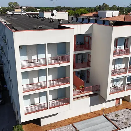 Urano Apartment